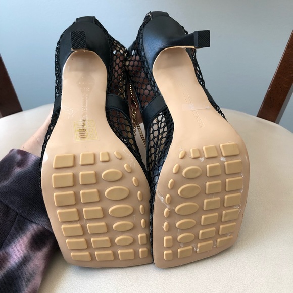 Designer inspired black net heels - Picture 4 of 4
